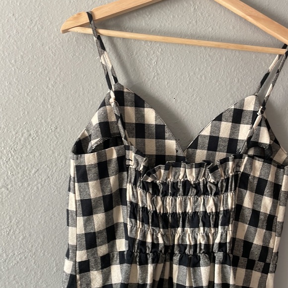 Black & White Gingham Top - Picture 7 of 12
